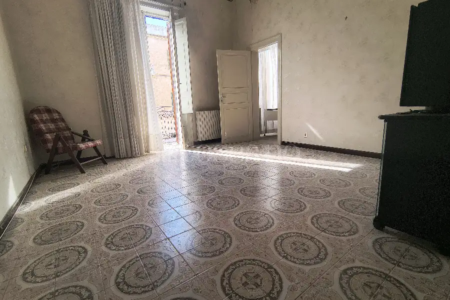 Palazzo in vendita di 585 mq a €338.000 (rif. 51/2026)