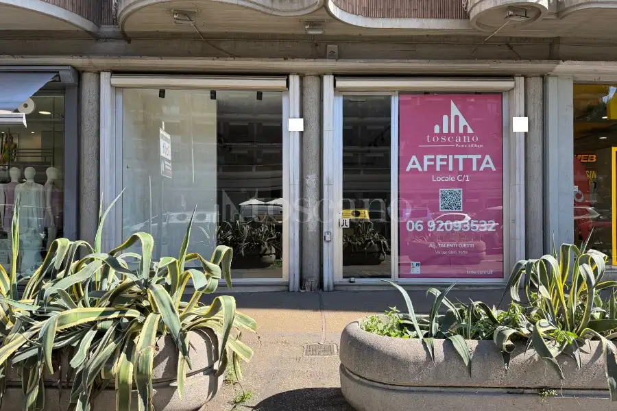 Negozio in affitto di 86 mq a €4.600 (rif. 28/2026)