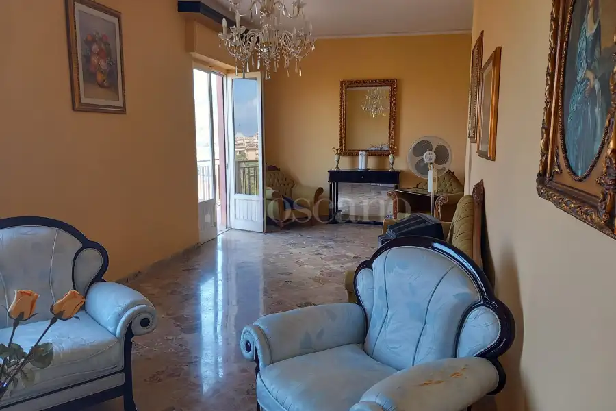 Attico in vendita di 170 mq a €185.000 (rif. 14/2024)