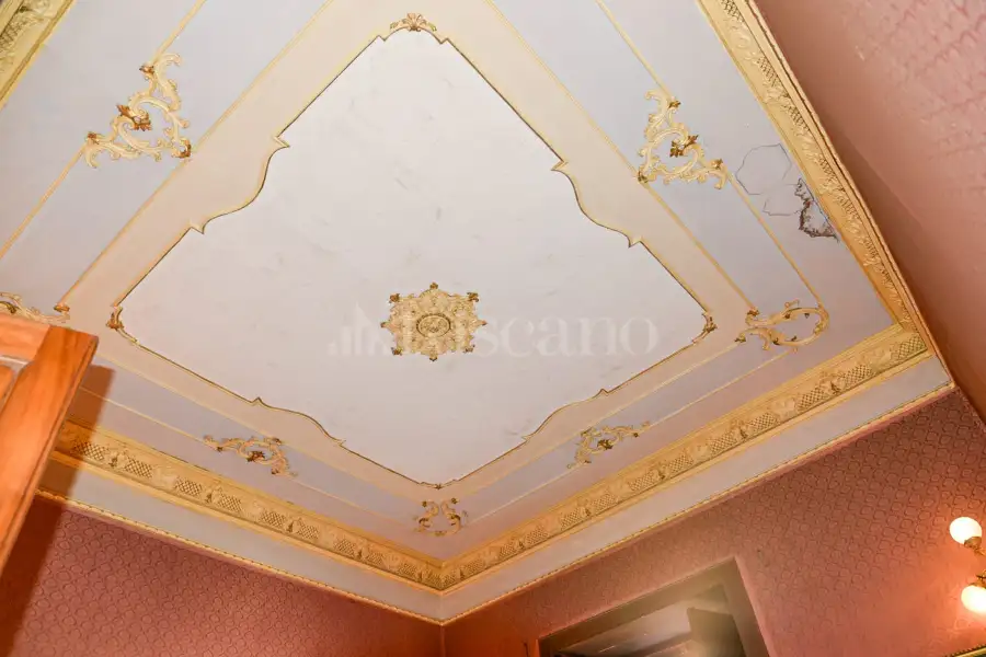 Casa in vendita di 410 mq a €420.000 (rif. 25/2026)