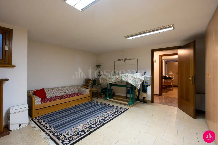 Villino a Schiera in vendita di 228 mq a €395.000 (rif. 177/2026)