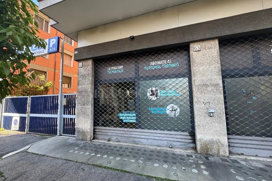 Negozio in affitto di 104 mq a €4.000 (rif. 13/2026)