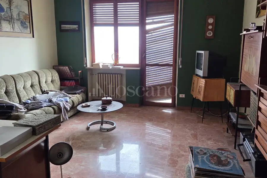 Villa Bifamiliare in vendita di 276 mq a €159.000 (rif. 10/2026)