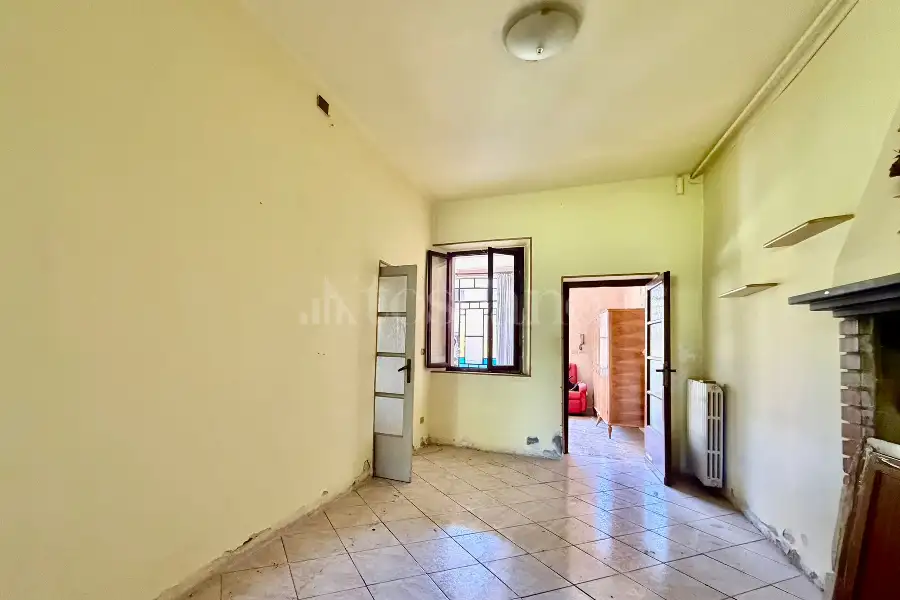 Casa Indipendente in vendita di 400 mq a €315.000 (rif. 41/2026)
