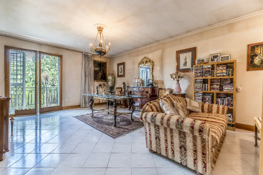 Villa in vendita di 200 mq a €489.000 (rif. 28/2026)
