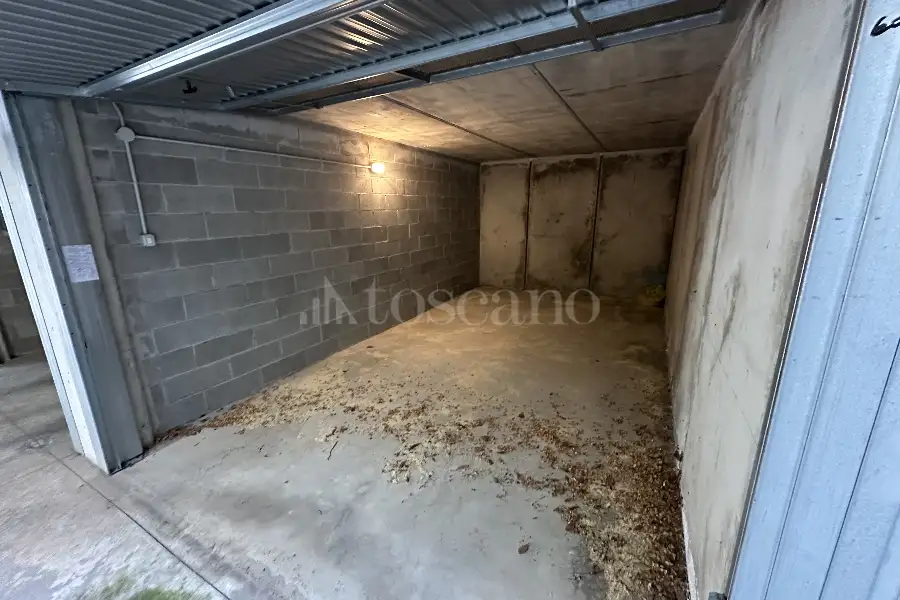 Box in vendita di 21 mq a €26.000 (rif. 2/2026)