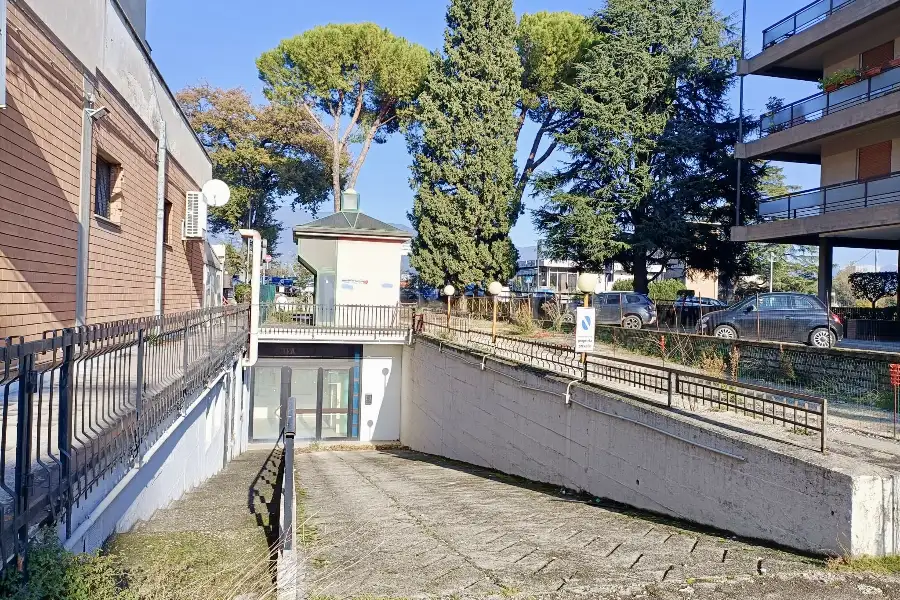 Magazzino in vendita di 450 mq a €99.000 (rif. 53/2024)