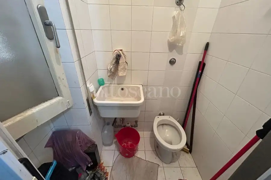 Negozio in affitto di 70 mq a €2.500 (rif. 1/2025)