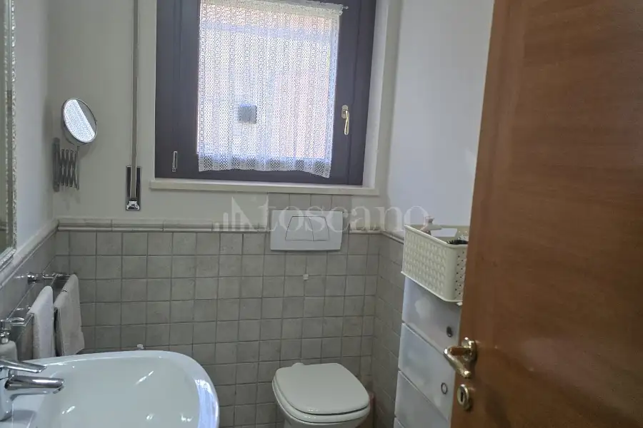 Villa Plurifamiliare in vendita di 250 mq a €298.000 (rif. 36/2026)