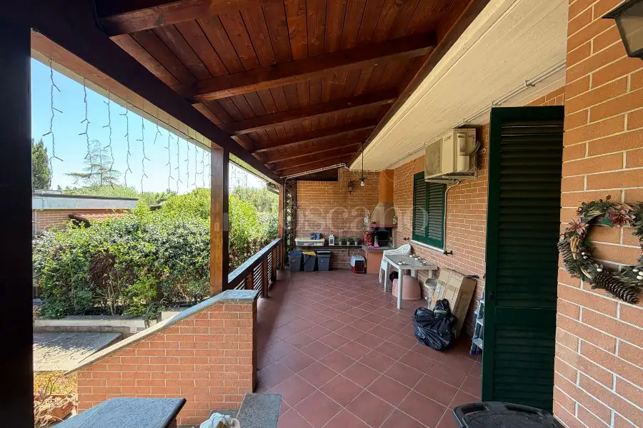 Villino a Schiera in vendita di 200 mq a €599.000 (rif. 45/2026)