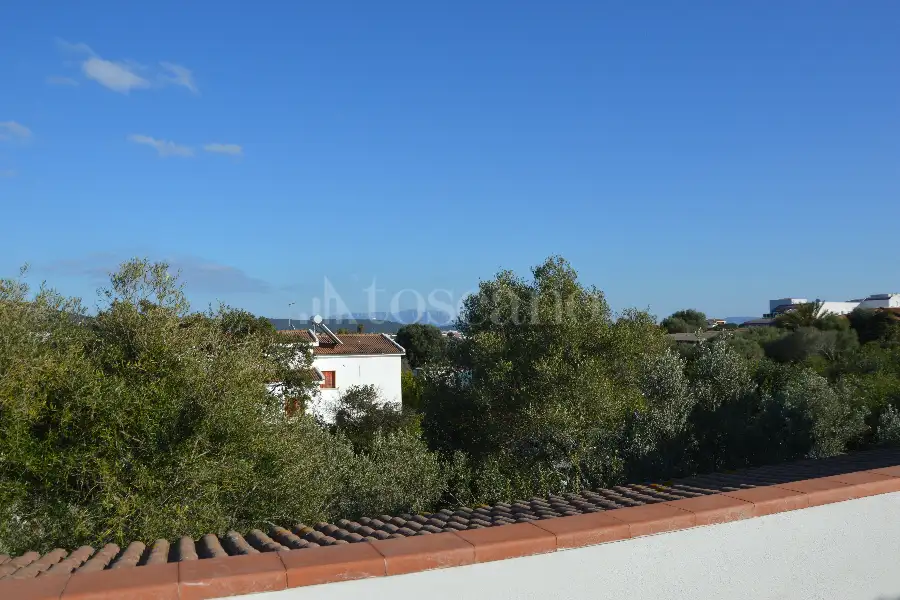 Villa Bifamiliare in vendita di 210 mq a €650.000 (rif. 39/2025)
