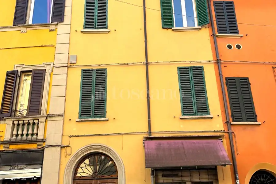 Palazzo in vendita di 475 mq a €2.000.000 (rif. 22/2025)