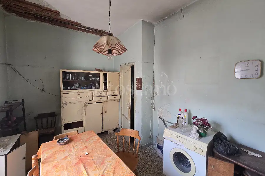 Palazzo in vendita di 328 mq a €265.000 (rif. 61/2026)