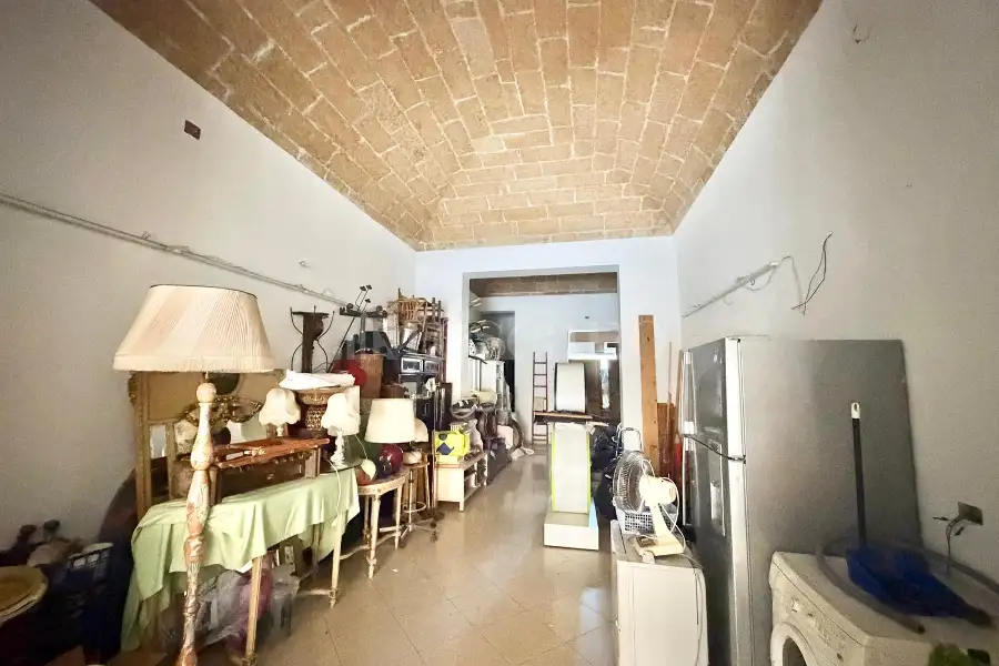 Negozio in vendita di 78 mq a €124.000 (rif. 92/2026)
