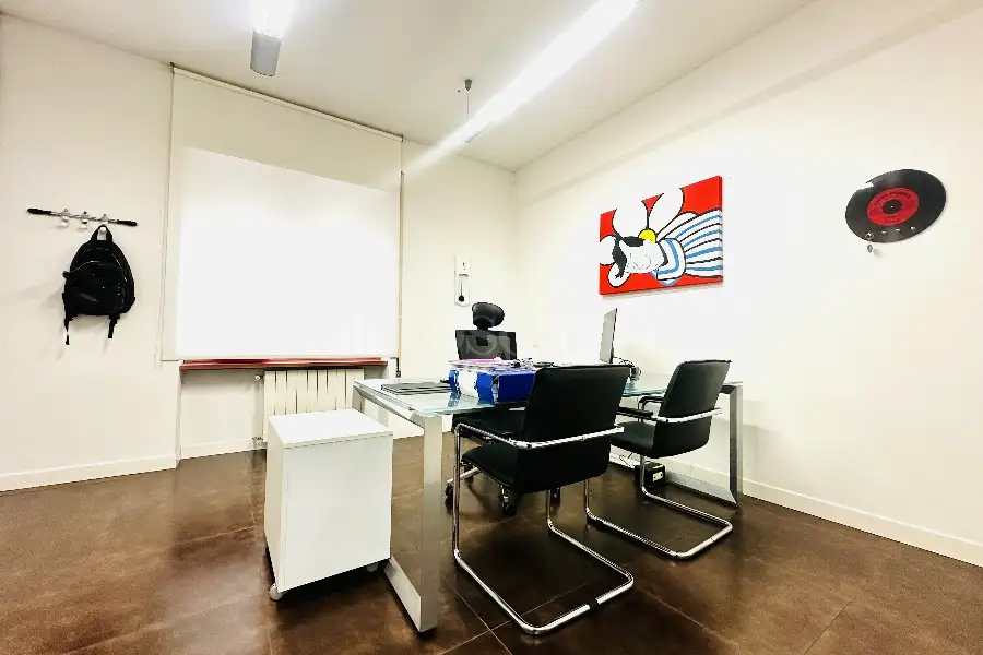 Ufficio in affitto di 180 mq a €4.000 (rif. 57/2025)