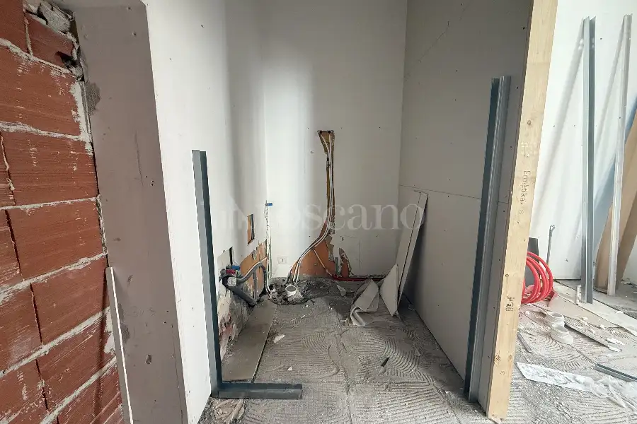 Negozio in vendita di 46 mq a €109.000 (rif. 137/2026)