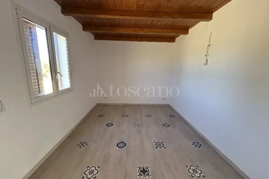 Attività Commerciale in vendita di 12.000 mq a €1.250.000 (rif. 54/2026)