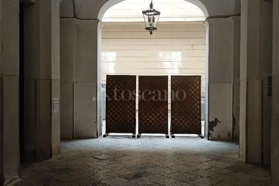 Casa in affitto di 267 mq a €1.350 (rif. 22/2026)