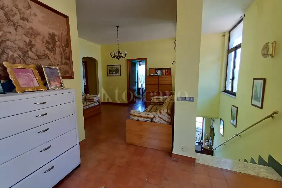 Villa in vendita di 250 mq a €349.000 (rif. 12/2025)