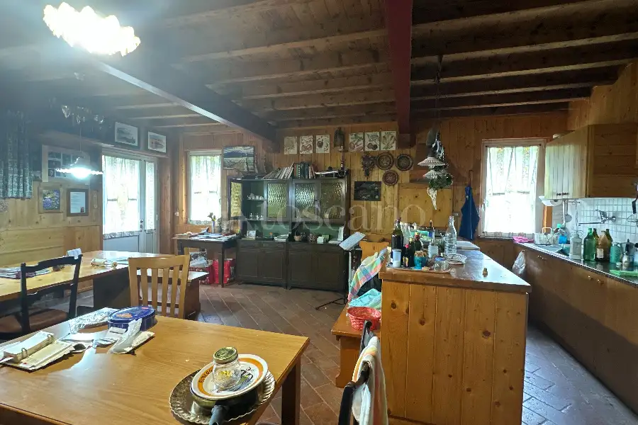Casa Indipendente in vendita di 90 mq a €780.000 (rif. 57/2026)