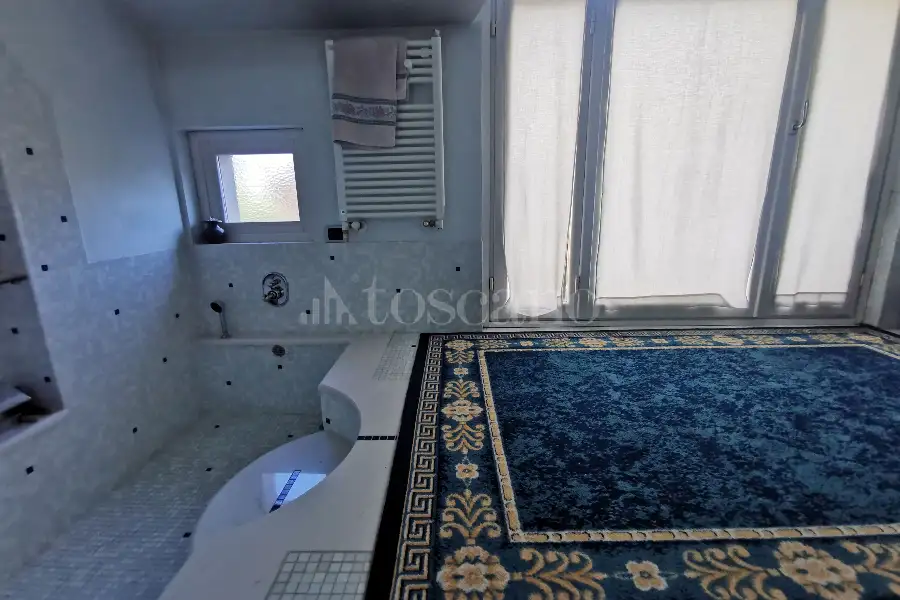 Casale in vendita di 600 mq a €1.400.000 (rif. 32/2026)