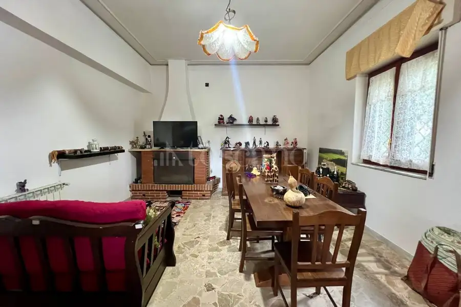 Casa Indipendente in vendita di 192 mq a €198.000 (rif. 139/2025)