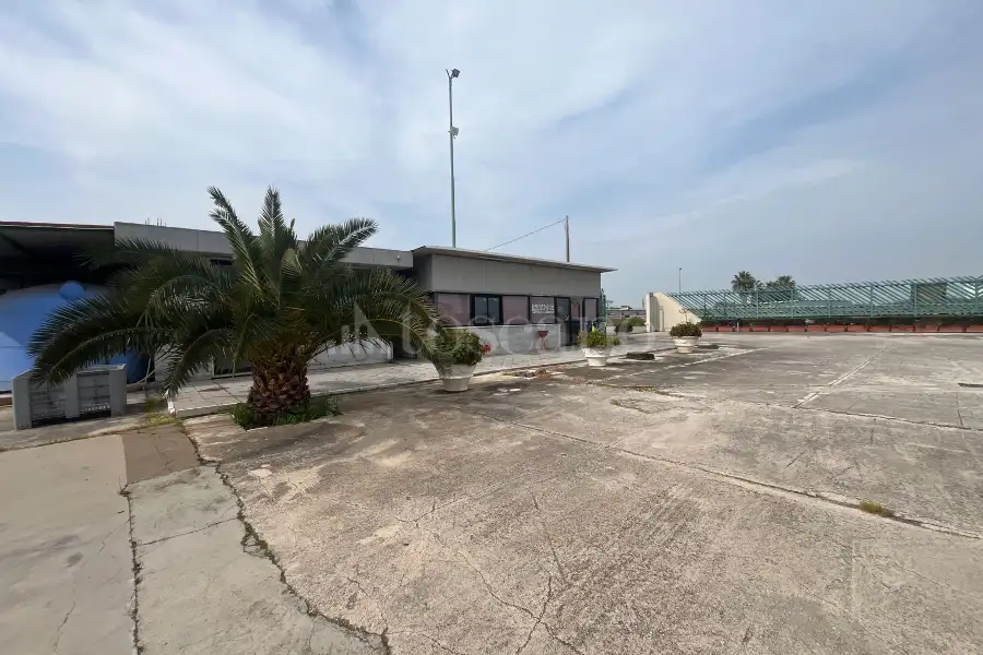 Capannone in vendita di 1.200 mq trattativa riservata (rif. 20/2026)