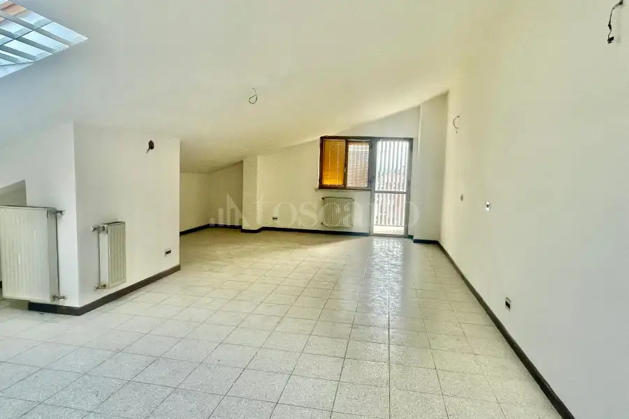 Attico in vendita di 130 mq a €298.000 (rif. 14/2025)