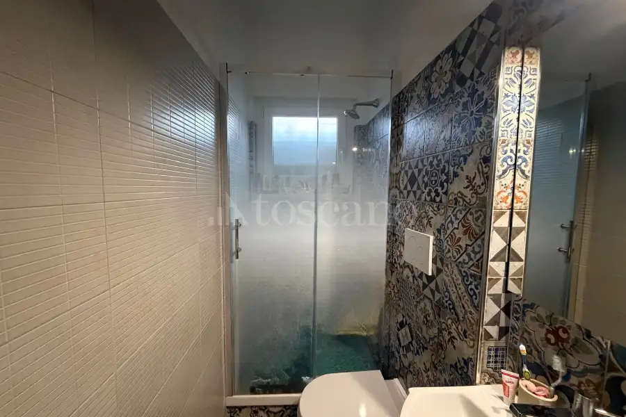 Villa Plurifamiliare in vendita di 200 mq a €689.000 (rif. 1/2026)