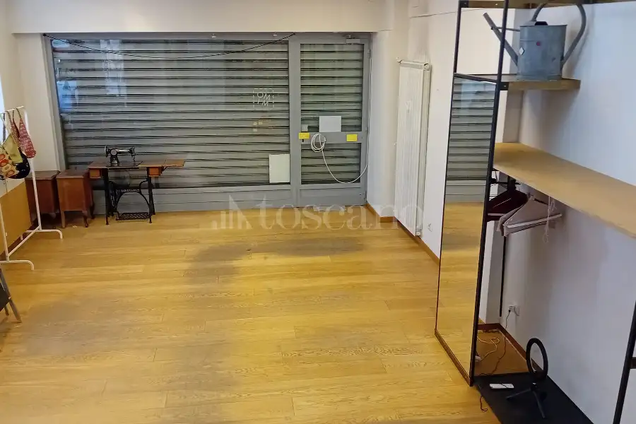 Negozio in vendita di 64 mq a €40.000 (rif. 13/2026)