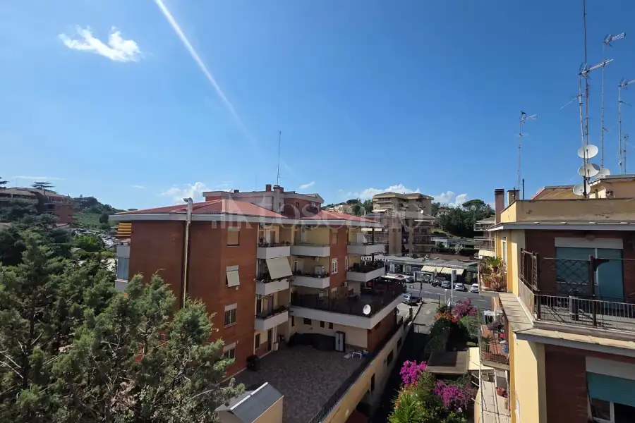 Attico in vendita di 65 mq a €199.000 (rif. 15/2026)