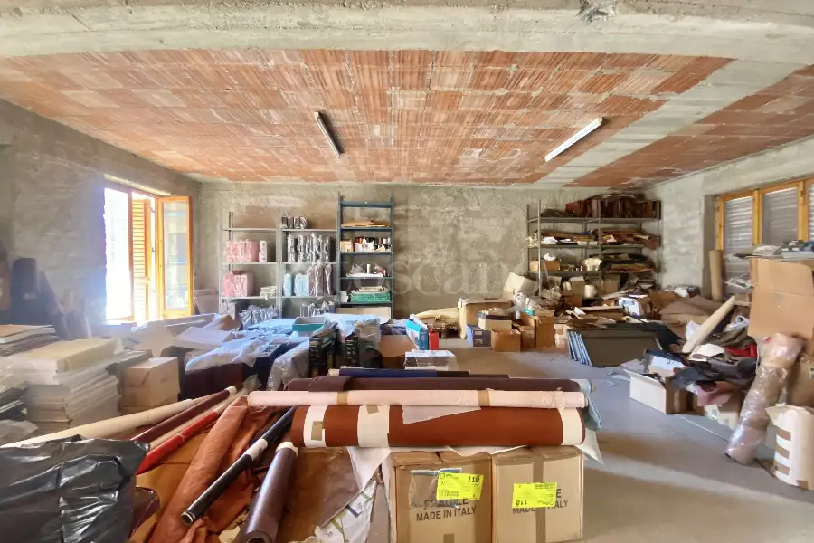 Casa Indipendente in vendita di 220 mq a €164.000 (rif. 16/2026)