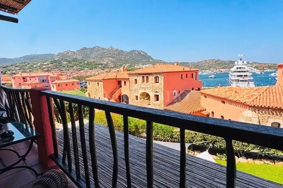 Casa in vendita di 80 mq a €900.000 (rif. 20/2026)