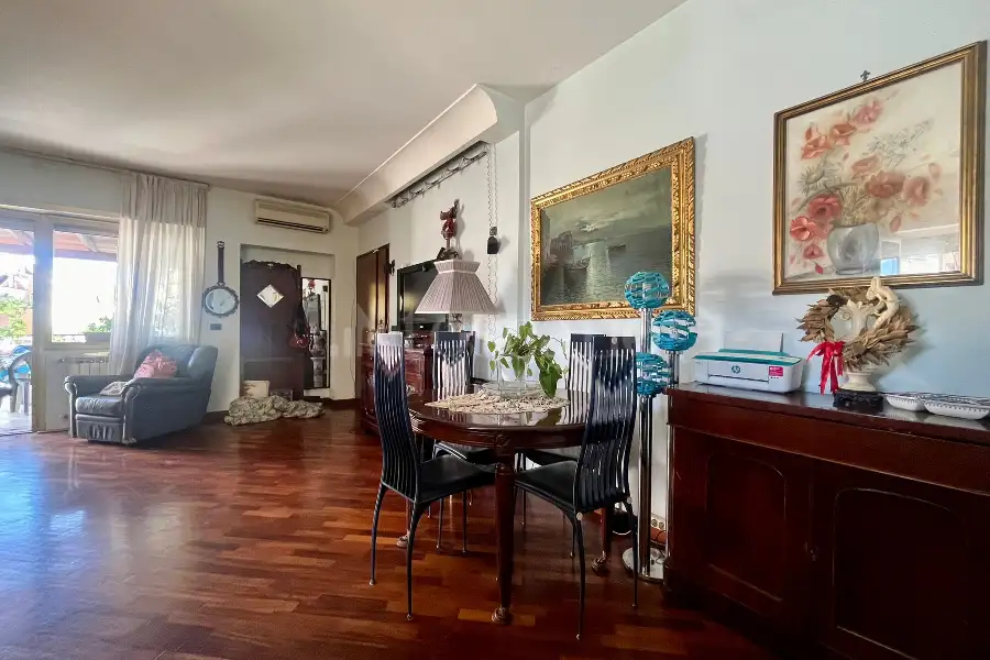 Attico in vendita di 100 mq a €525.000 (rif. 45/2025)
