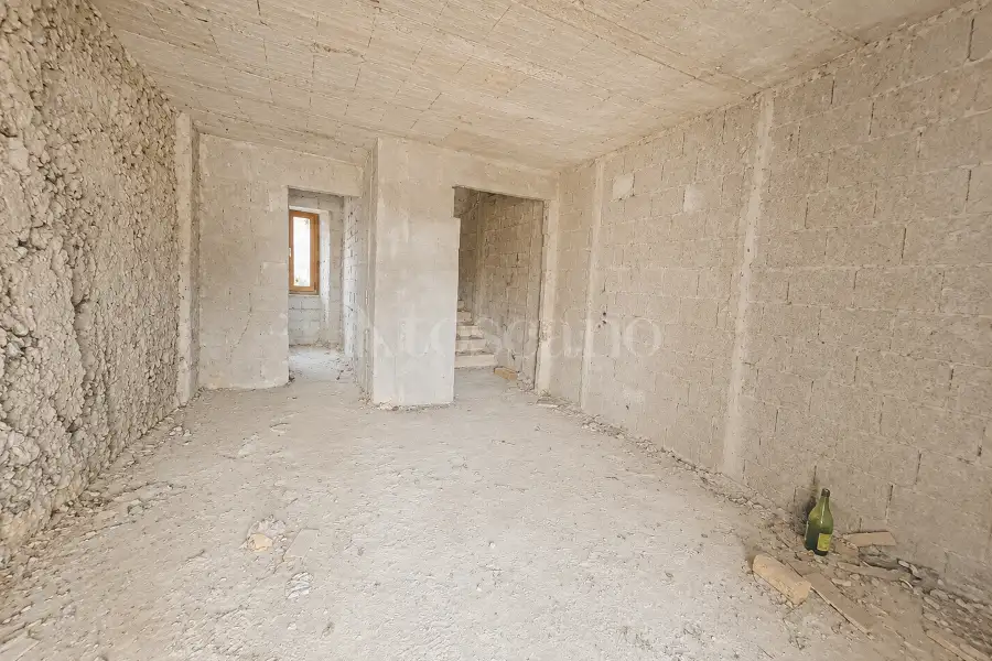 Rustico in vendita di 128 mq a €45.000 (rif. 38/2026)