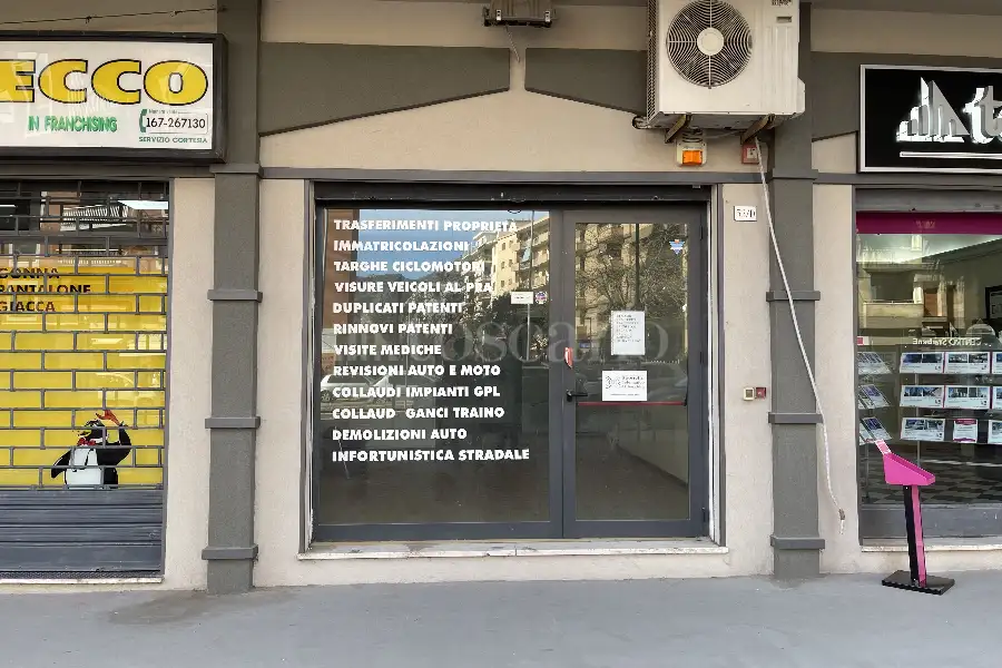 Negozio in affitto di 38 mq a €650 (rif. 7/2024)