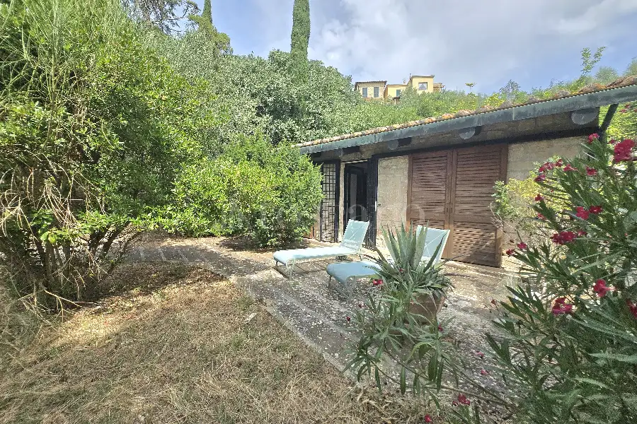 Villa in vendita di 300 mq a €1.450.000 (rif. 40/2025)