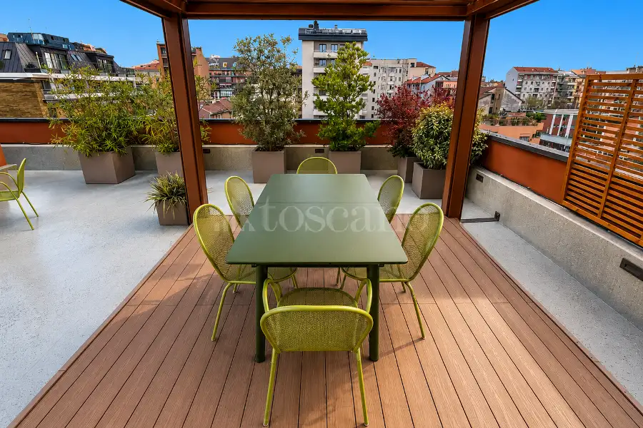 Attico in vendita di 115 mq a €1.350.000 (rif. 6/2026)