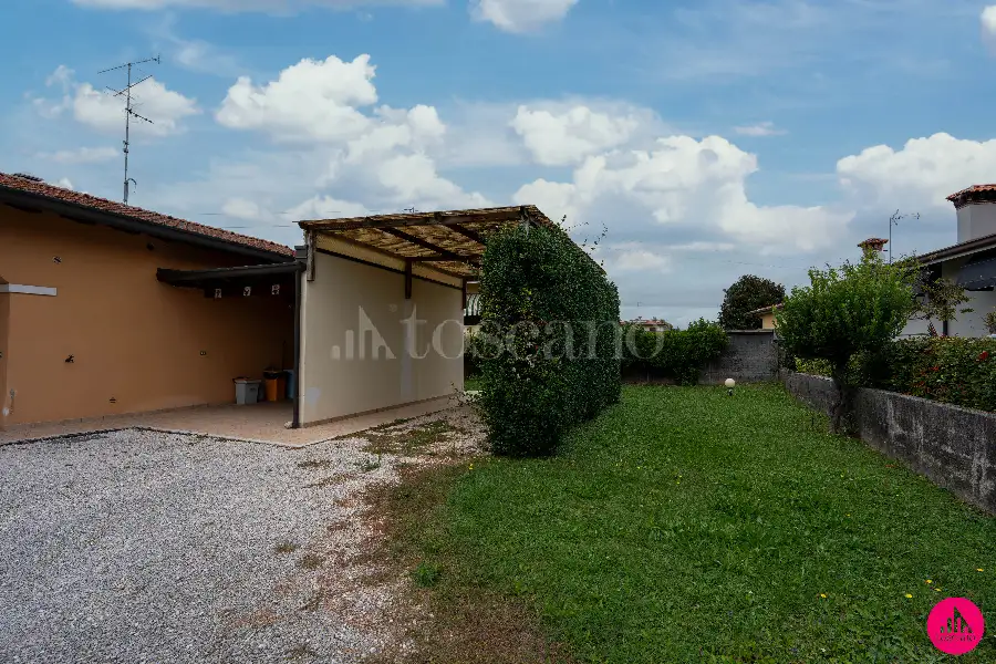 Villa in vendita di 87 mq a €219.000 (rif. 189/2026)