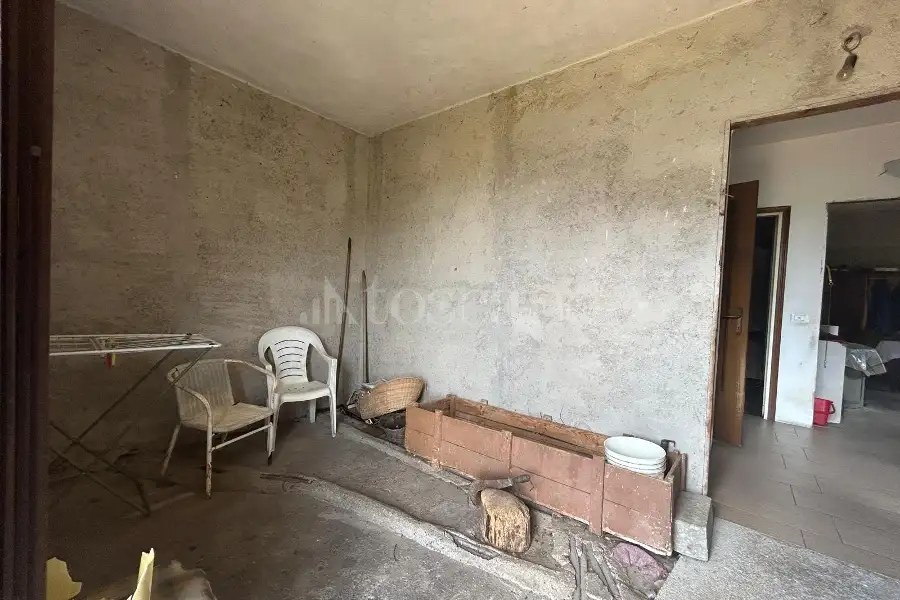 Villa Bifamiliare in vendita di 202 mq a €110.000 (rif. 57/2026)