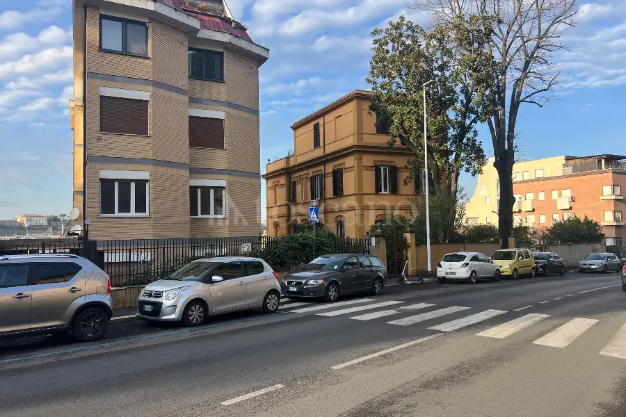 Casa in vendita di 100 mq a €750.000 (rif. 1/2026)