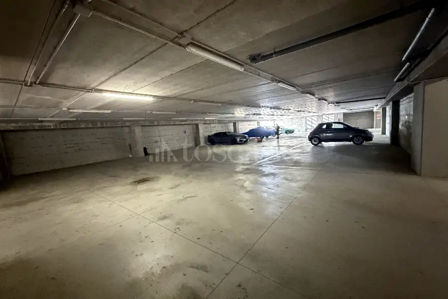 Posto Auto in vendita di 18 mq a €17.000 (rif. 45/2026)