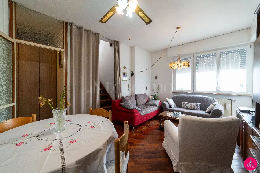 Attico in vendita di 100 mq a €199.000 (rif. 50/2026)