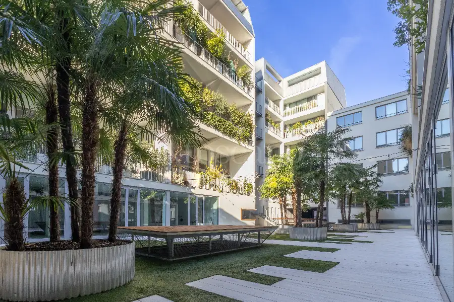 Attico in vendita di 200 mq a €695.000 (rif. 126/2025)