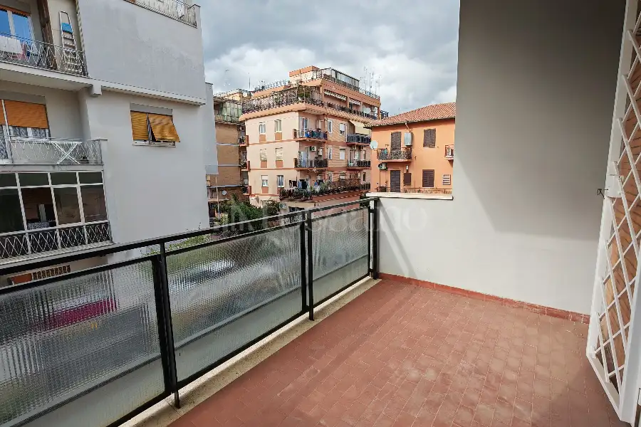 Casa in affitto di 60 mq a €890 (rif. 8/2026)