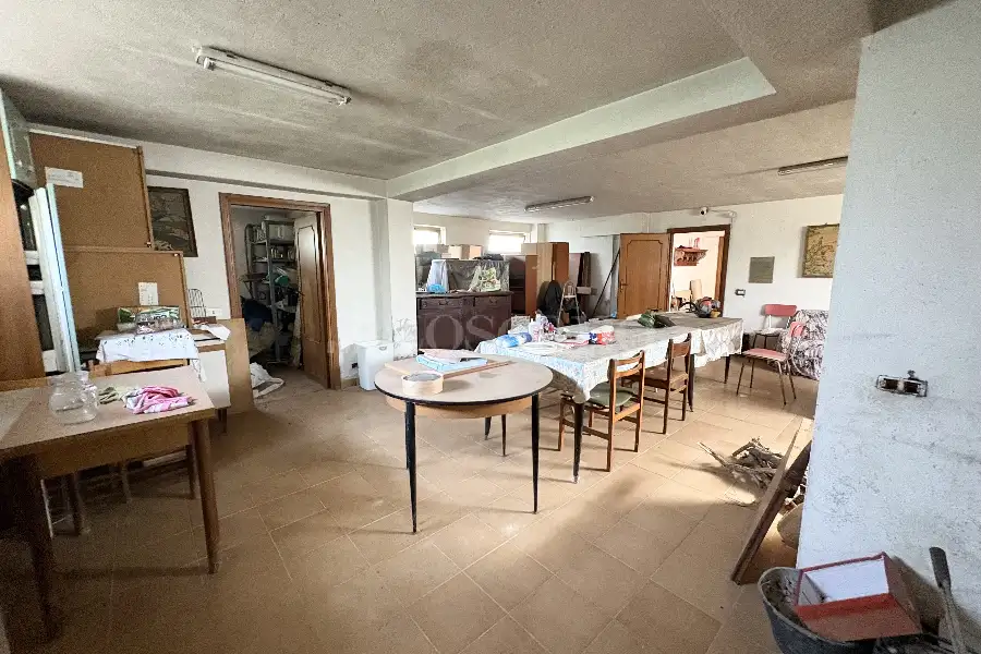 Palazzo in vendita di 300 mq a €199.000 (rif. 89/2026)
