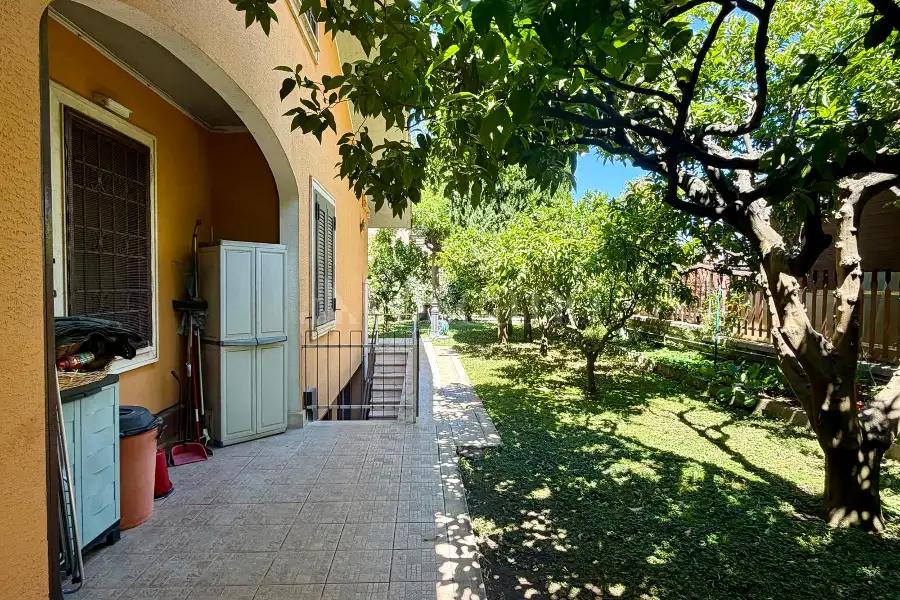 Villino a Schiera in vendita di 205 mq a €589.000 (rif. 40/2026)