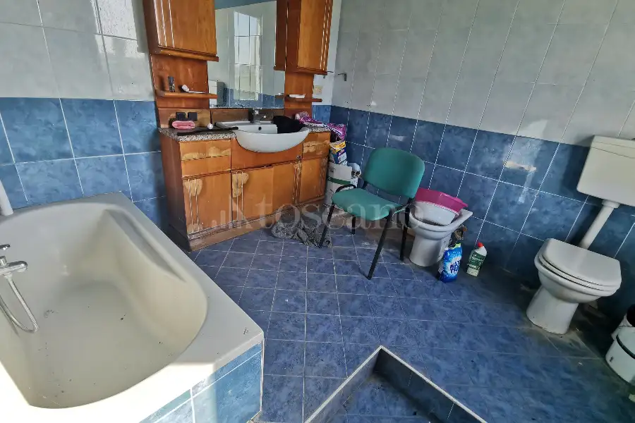 Casa Indipendente in vendita di 500 mq a €65.000 (rif. 27/2026)