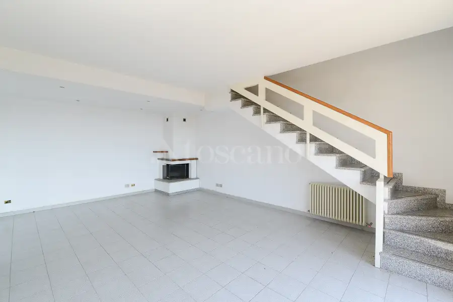 Villino a Schiera in affitto di 120 mq a €1.350 (rif. 2/2026)