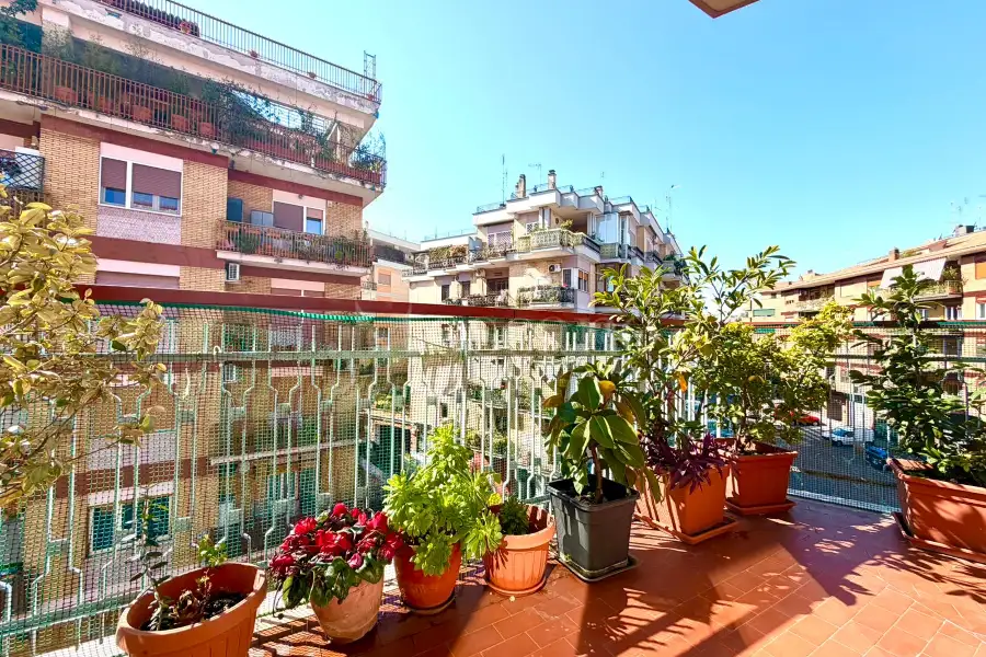 Casa in vendita di 185 mq a €759.000 (rif. 15/2026)